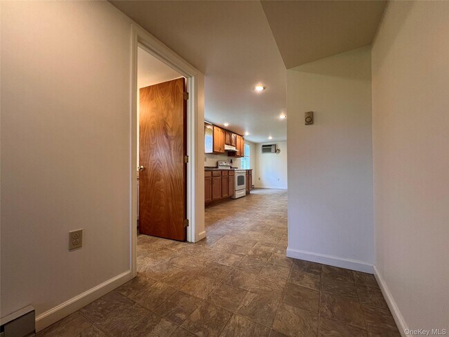 Building Photo - 5994 US-44