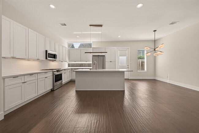 Building Photo - 5505 Robusto Pl