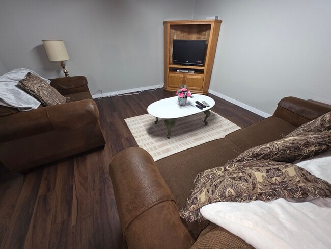 Building Photo - 2350 S Erie St