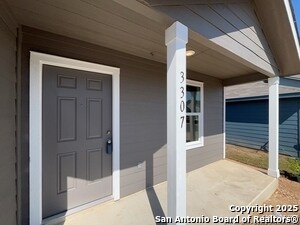 Building Photo - 3307 Gingham Pt