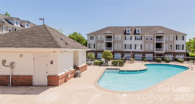 Building Photo - 6716 Mallard Park Dr
