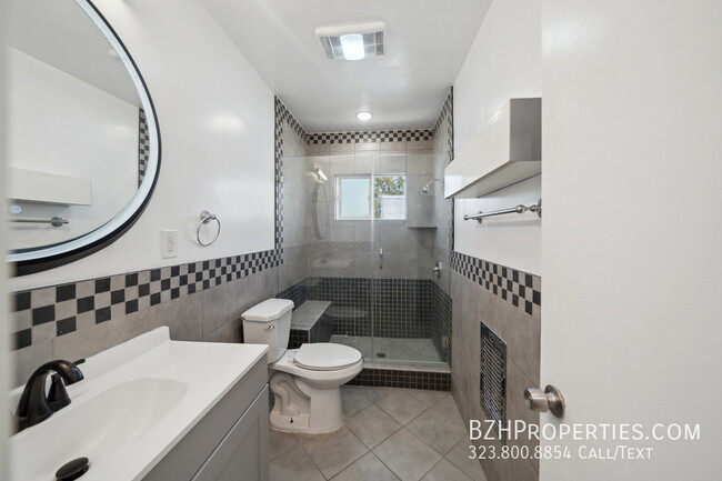 Building Photo - Brand New Renovated 1Bedroom 1Bathroom In ...