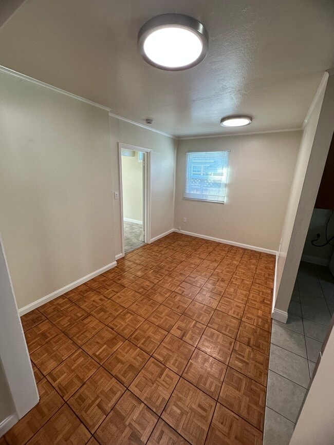 Building Photo - 2023 La Salle Dr