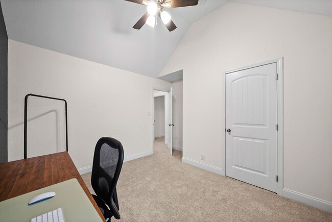 Building Photo - 1004 Black Oak Cir