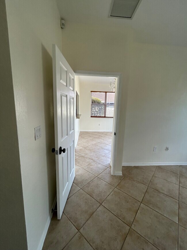 Building Photo - 23701 SW 110th Ave