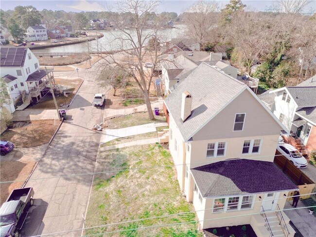 Building Photo - 6203 Hampton Blvd