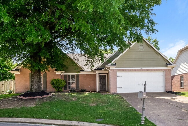 Building Photo - 1486 McAllen Cove