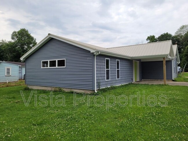 Building Photo - 4208 Lees Ln