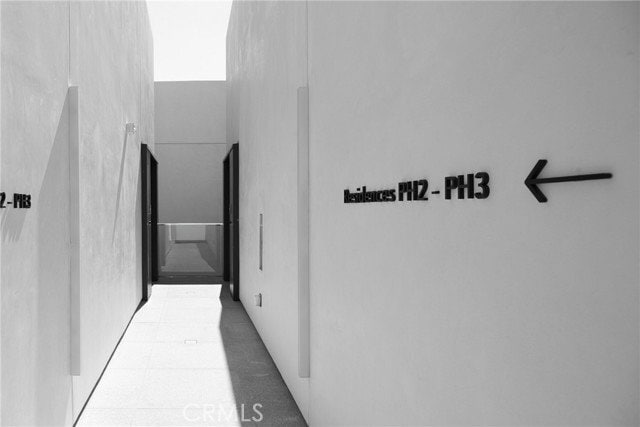 Building Photo - 838 Kings Rd