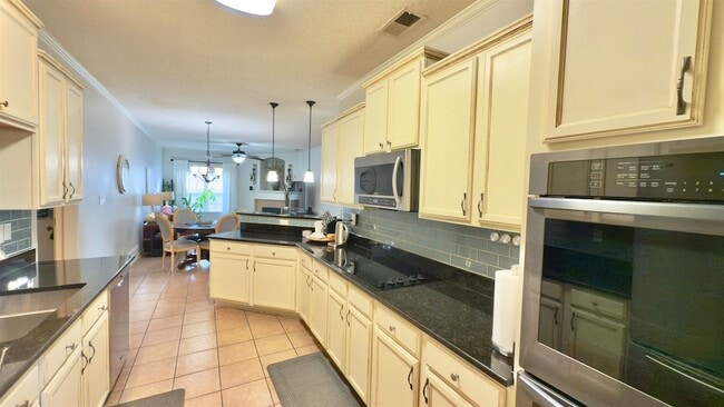 Building Photo - 11215 Carston Cove