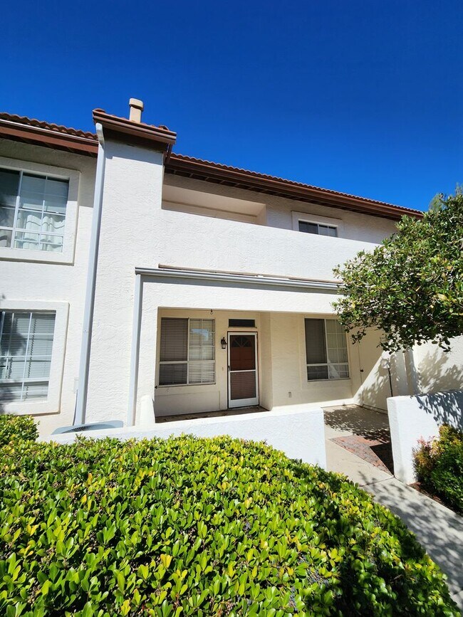 Building Photo - $500 OFF First Month Rent - Mira Mesa - Ca...