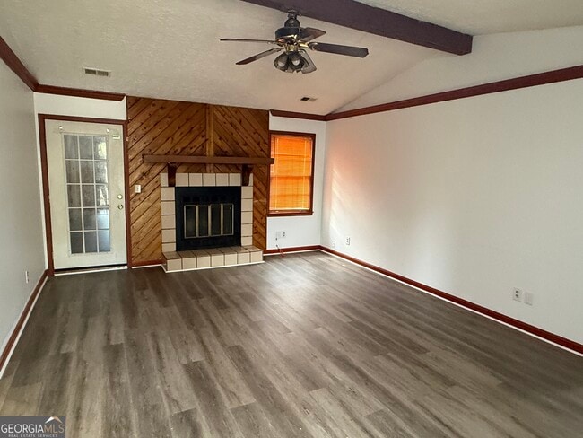 Building Photo - 2451 Nugget Dr SW