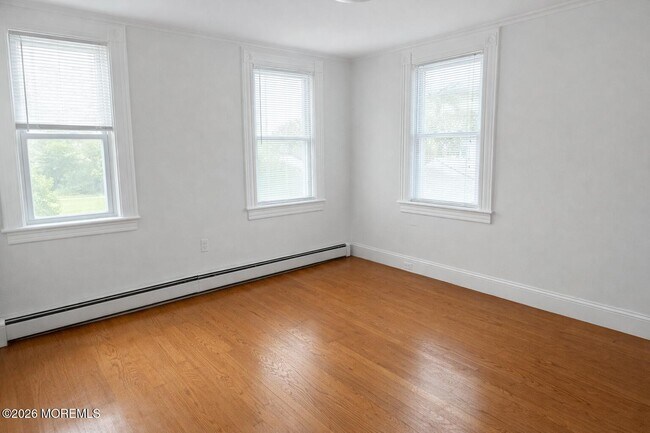 Building Photo - 187 E Bergen Pl