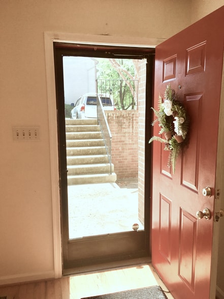 Building Photo - 1824 Bronzegate Blvd