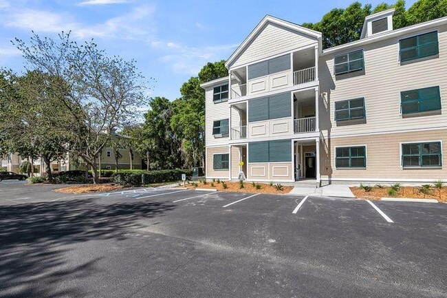 Building Photo - 7425 Indigo Palms Way