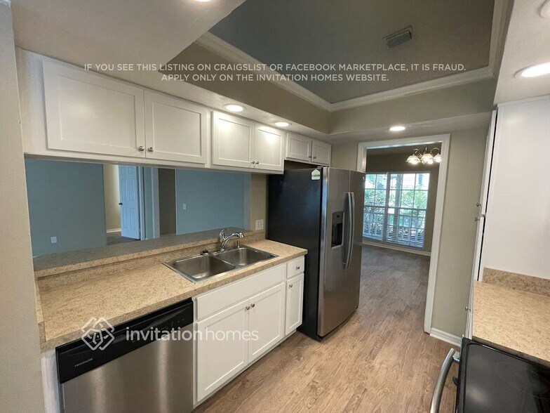 Building Photo - 9814 Creek Cross St