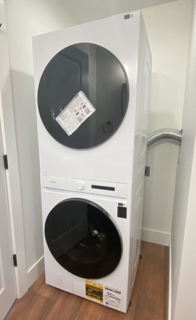 Building Photo - Adorable one bedroom one bathroom ADU!