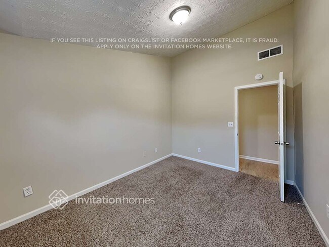 Building Photo - 3910 Mission Ln Ct