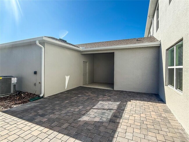 Building Photo - 5824 Meditation Dr