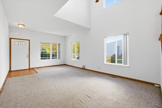 Building Photo - 22206 W Niagara Trail