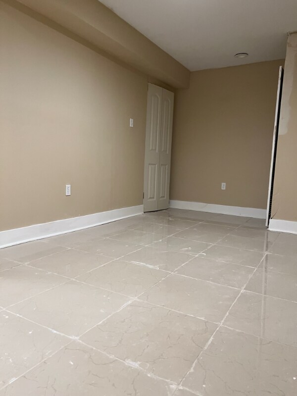 Building Photo - 501 Sulphur Spring Rd