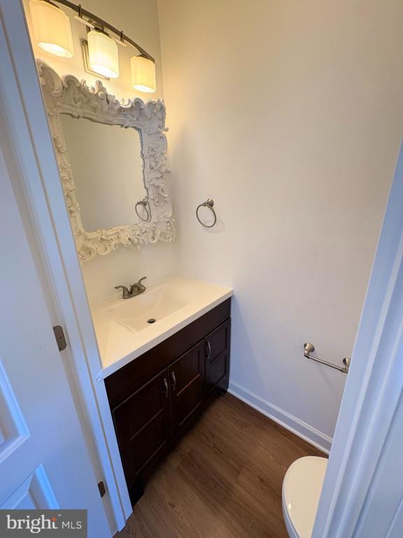 Building Photo - 4008 Enders Ln