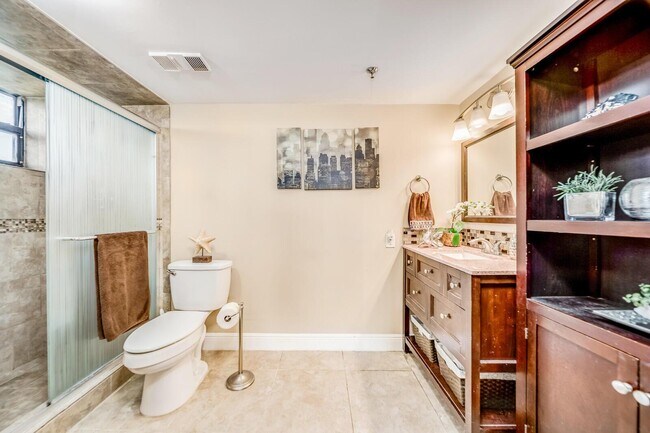Building Photo - 6372 La Costa Dr