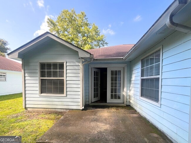 Building Photo - 167 Talbot Ct