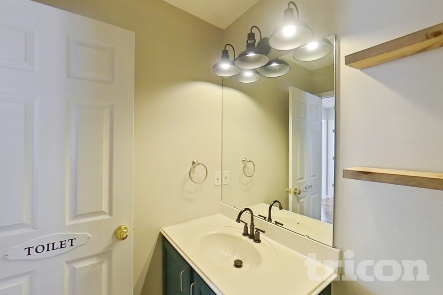 Building Photo - 3422 Clearfield Ln