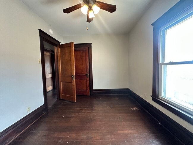 Building Photo - 9 Groveland St