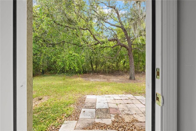 Building Photo - 2910 S Coleman Ave