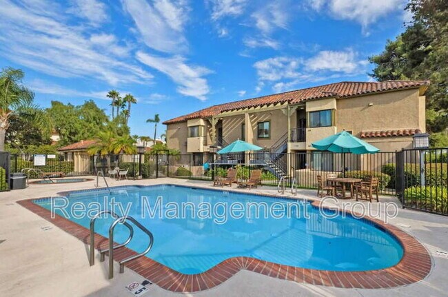 Building Photo - 7360 Park Ridge Blvd