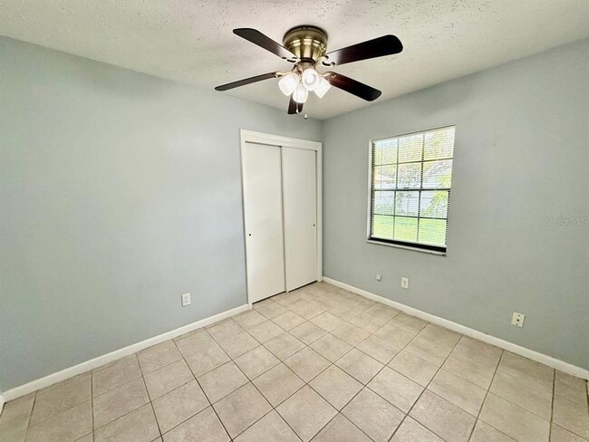 Building Photo - 10812 Hannaway Dr