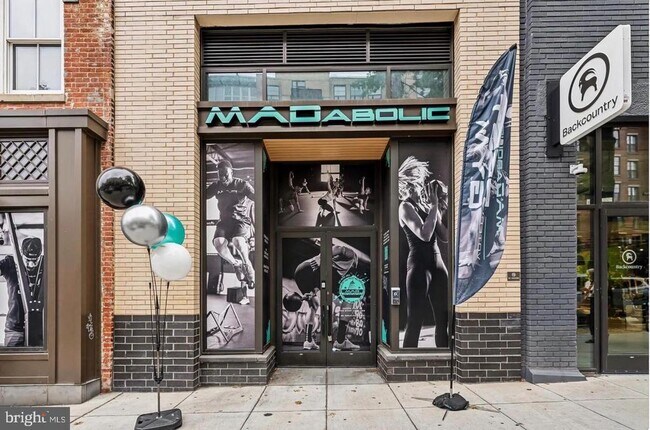 Building Photo - 2015 13th St NW