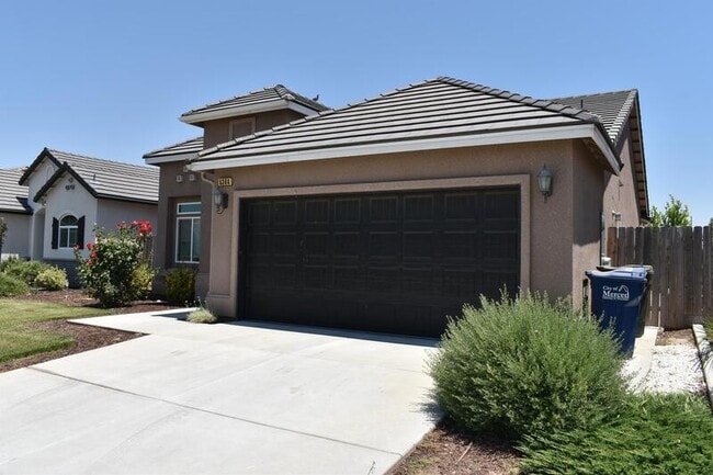 Building Photo - 4364 Wickson Pl