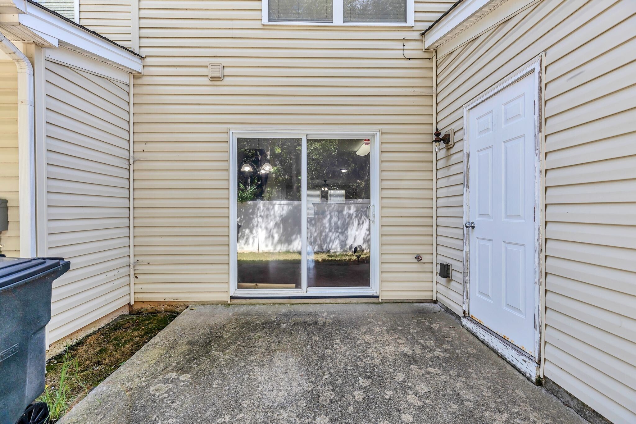 Building Photo - 1382 Rural Hill Rd