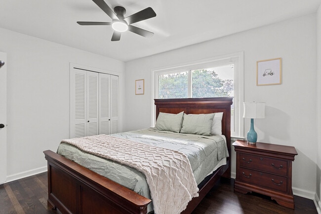 Building Photo - 743 Lancaster Rd