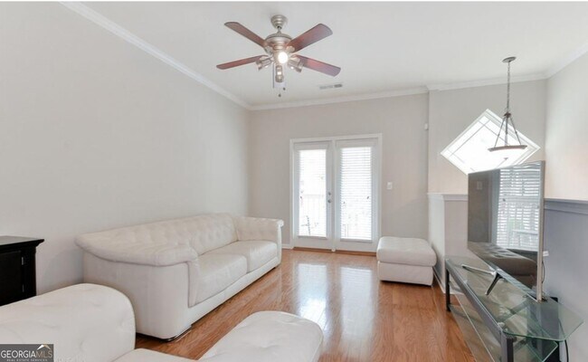 Building Photo - 1509 Liberty Pkwy NW