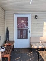 Building Photo - 634 Hancock Ct