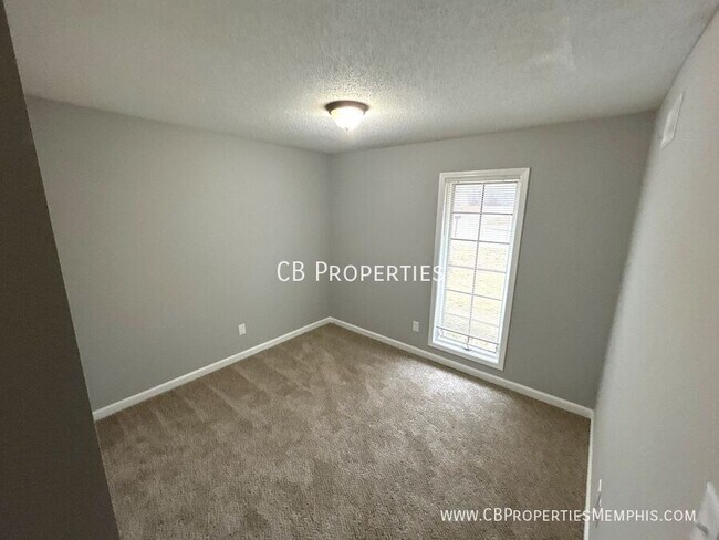 Building Photo - 4396 W Hunters Glen St