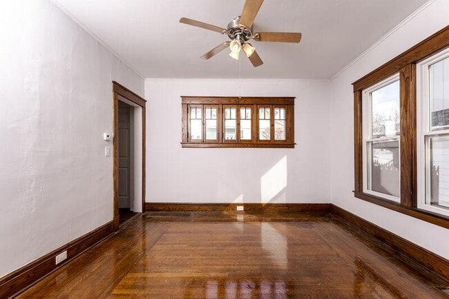 Building Photo - 645 Pawling Ave