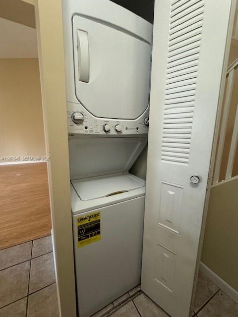 Building Photo - 1103 Coral Club Dr