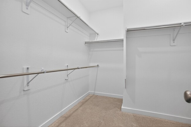 Building Photo - 16607 Lake Austin St