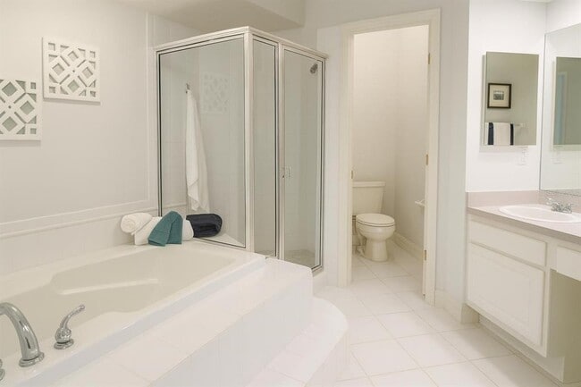 Building Photo - 13606 Eagles Walk Dr