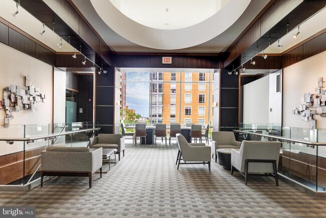 Building Photo - 11990 Market St