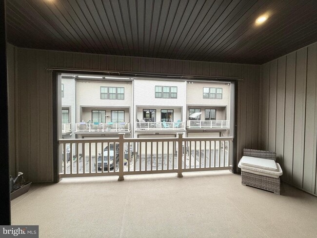 Building Photo - 22269 Sims Terrace