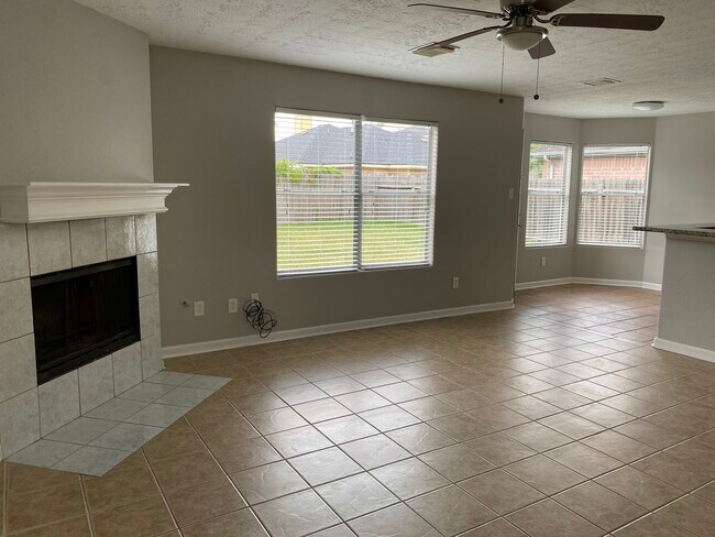 Spacious Living Room + Open Kitchen - 6319 Foxhunter Rd