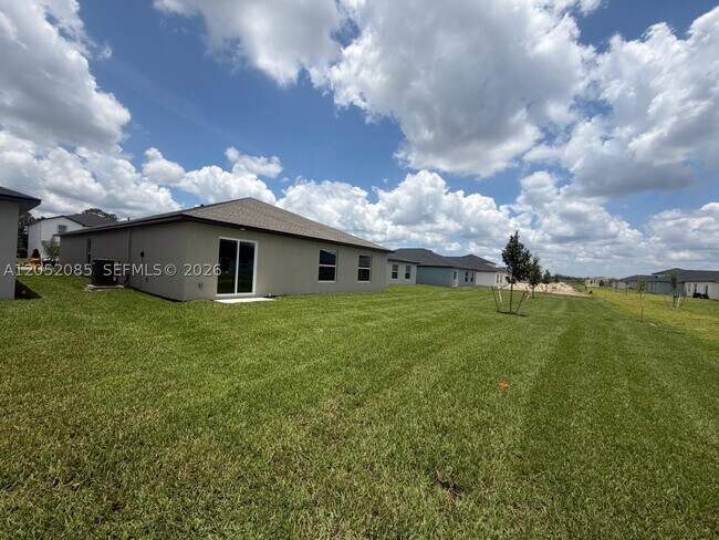 Building Photo - 17332 Cantu Ct