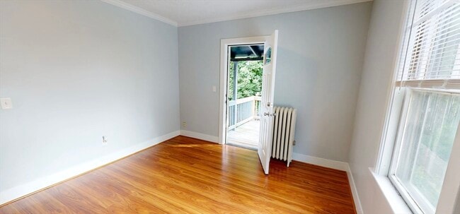 Building Photo - 173 Springvale Ave