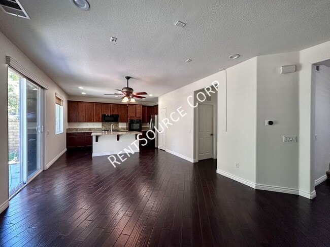 Building Photo - 28383 Esplanada Dr